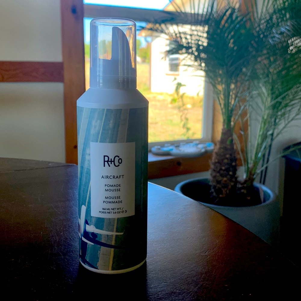 R+Co Aircraft Pomade Mousse